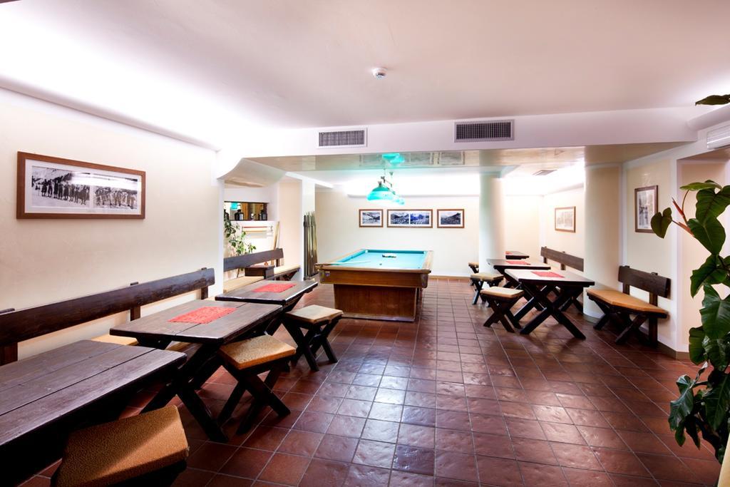 Hotel Portavescovo อารับบา ภายนอก รูปภาพ