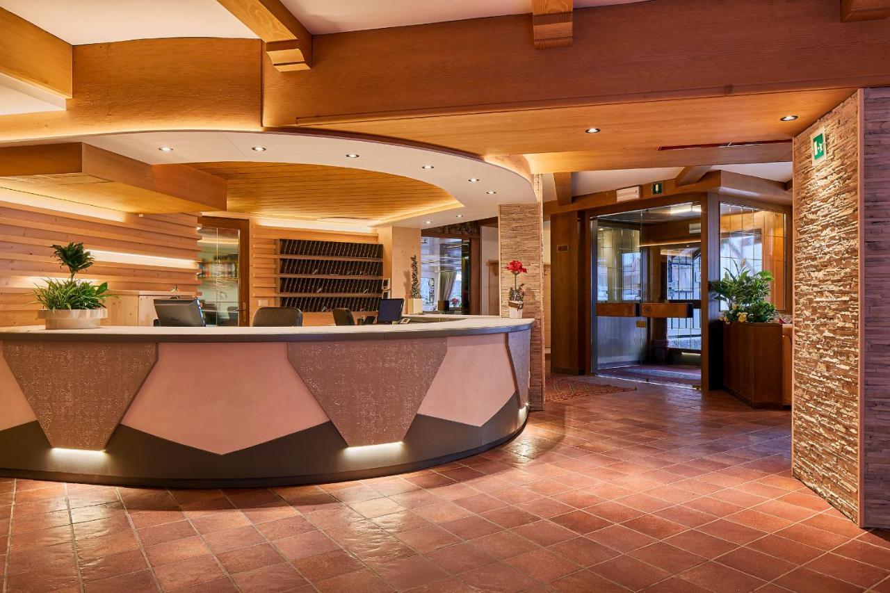 Hotel Portavescovo อารับบา ภายนอก รูปภาพ